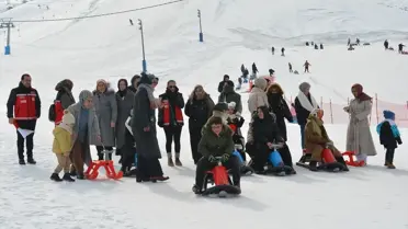 Kayak pistinde kadınlar