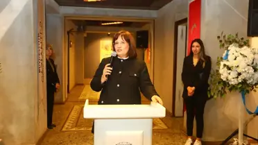 Sergi Açılışında Belediye Başkanı Meral Dai