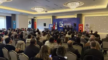 Genel kurulda Hüseyin Avni Yeniay’ın yeniden seçilmesi