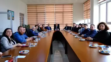 Akademik gelişim toplantısı sırasında sunum