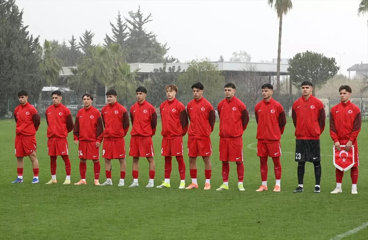 Türkiye U-17 Milli Takımı Hindistan'ı 1-0'lık Skorla Geçti