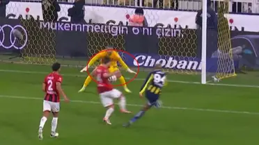 Penaltı anının detaylı görüntüsü