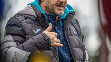 Trabzonspor, Fenerbahçe’ye Karşı Stratejik Antrenmanlarla Maç Hazırlıklarını Tamamlıyor