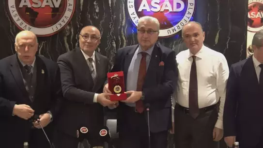 Yapay zekâ geleceği paneli görseli