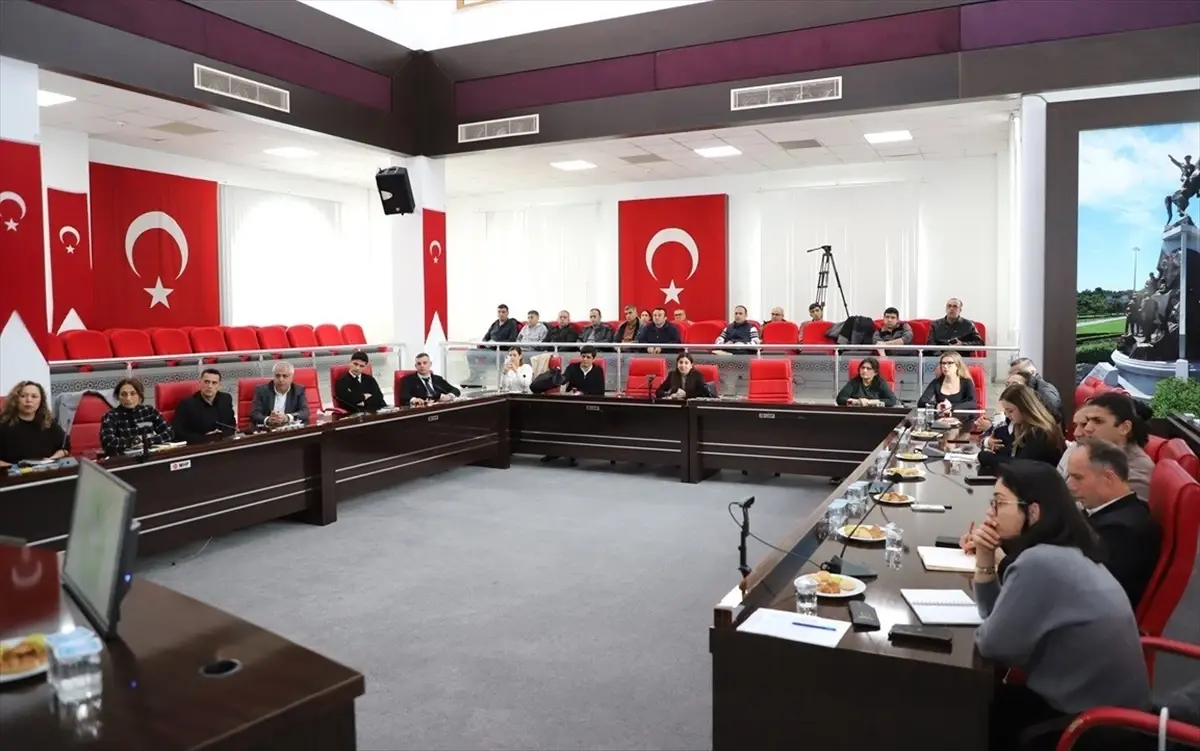 Aksu Belediyesi'nden Otellere Sıfır Atık Yönetimi Atölyesi