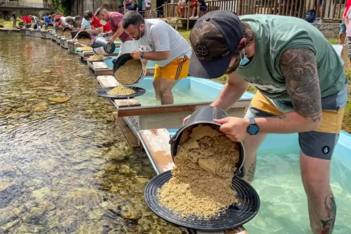 İspanya’nın Asturias Bölgesinde Altın Yıkanıyor: Nalvegas’ın Nehir Yatağında Parlayan Milyonlar