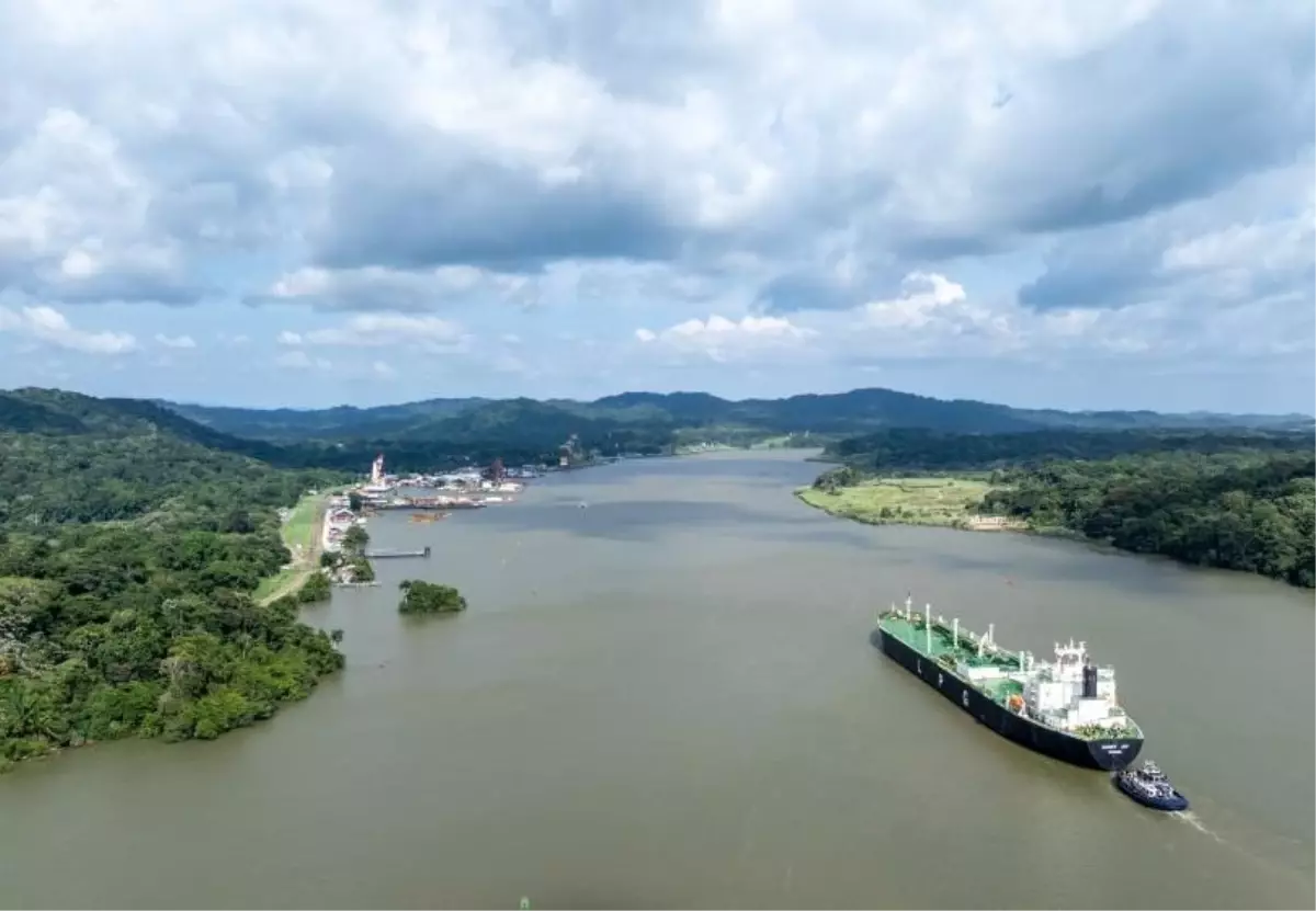 Panama Açıklarında Göçmen Taşıyan Tekne Faciası: 3 Kişi Hayatını Kaybetti