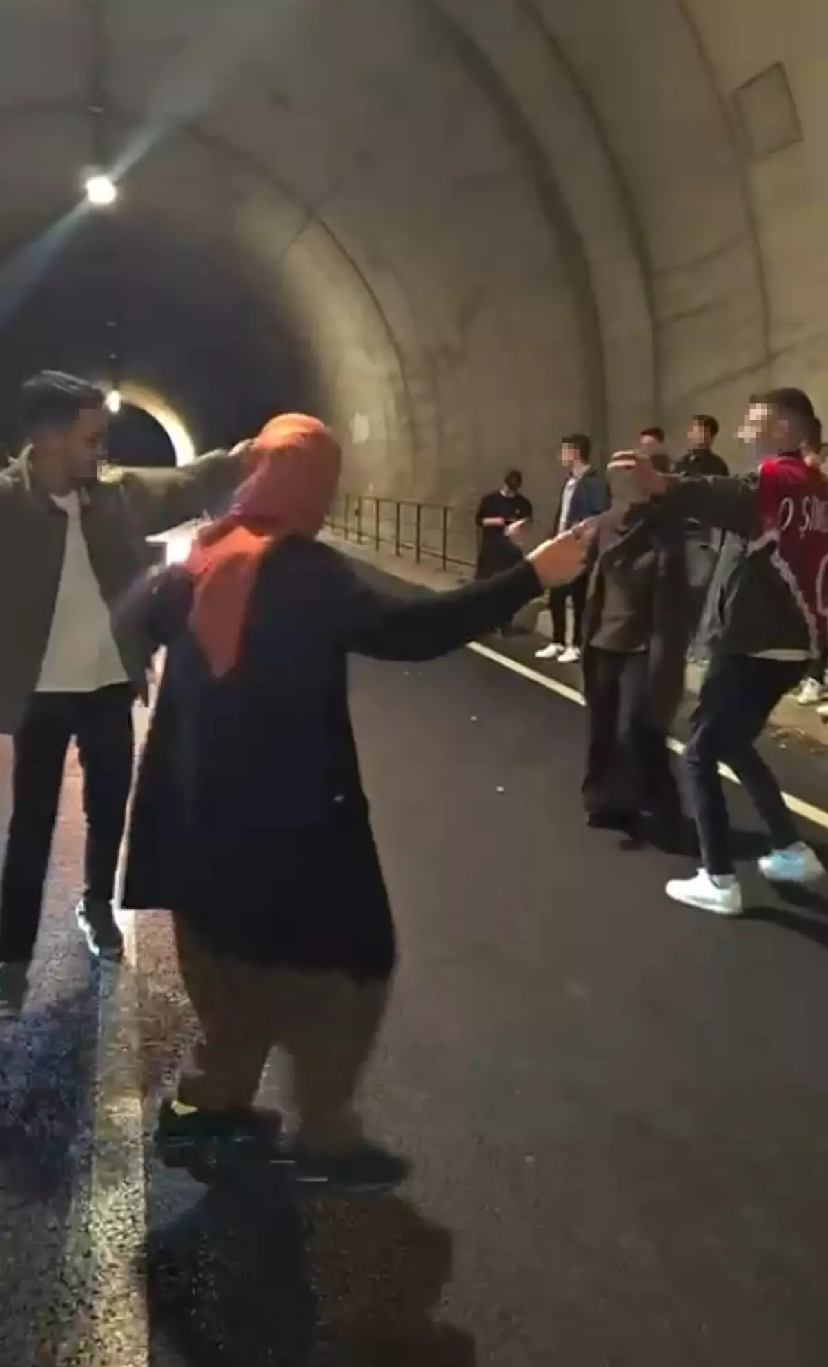 Alanya’da Asker Konvoyunu Engelleyen Sürücülere Ağır Cezalar Kesildi