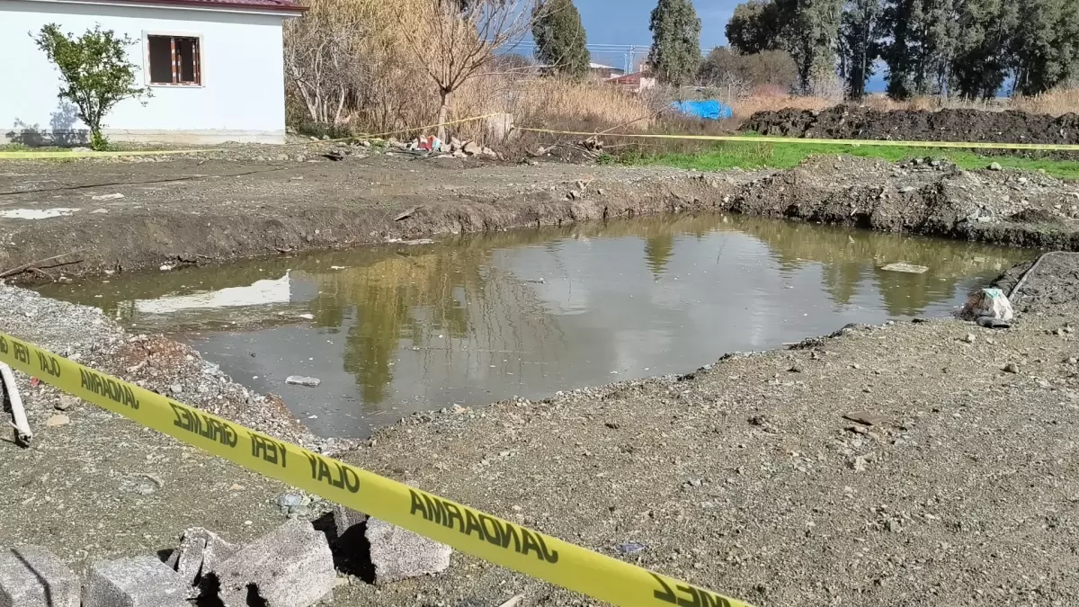 Kırıkhan'da İnşaat Temeline Düşen Kardeşler Hayatını Kaybetti: 5 ve 3 Yaşındaki Çocukların Trajik Olayı