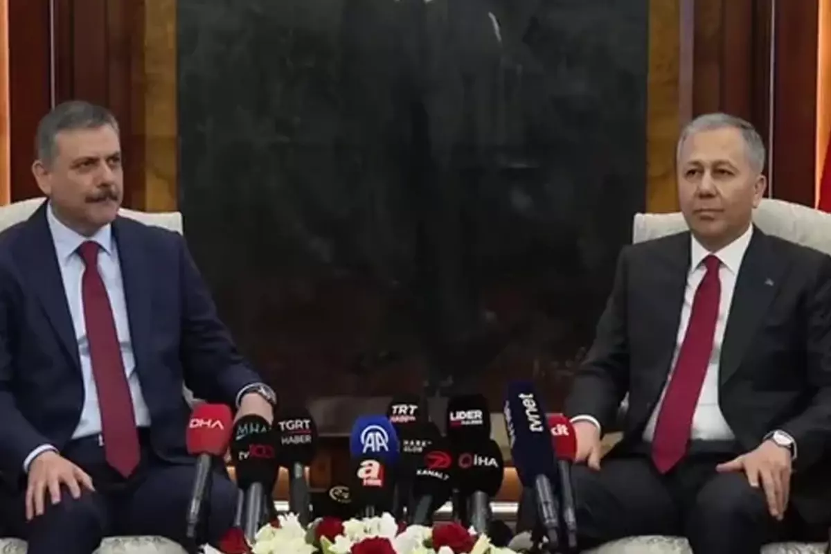 İçişleri Bakanlığı'nda Yeni Dönem: Ali Yerlikaya Görevini Mustafa Çiftçi'ye Bıraktı