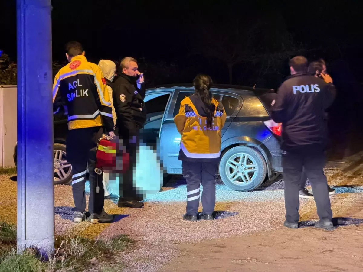 Sakarya’nın Karasu İlçesinde Silahlı Saldırı: Araç İçinde Ölüm ve Gözaltı