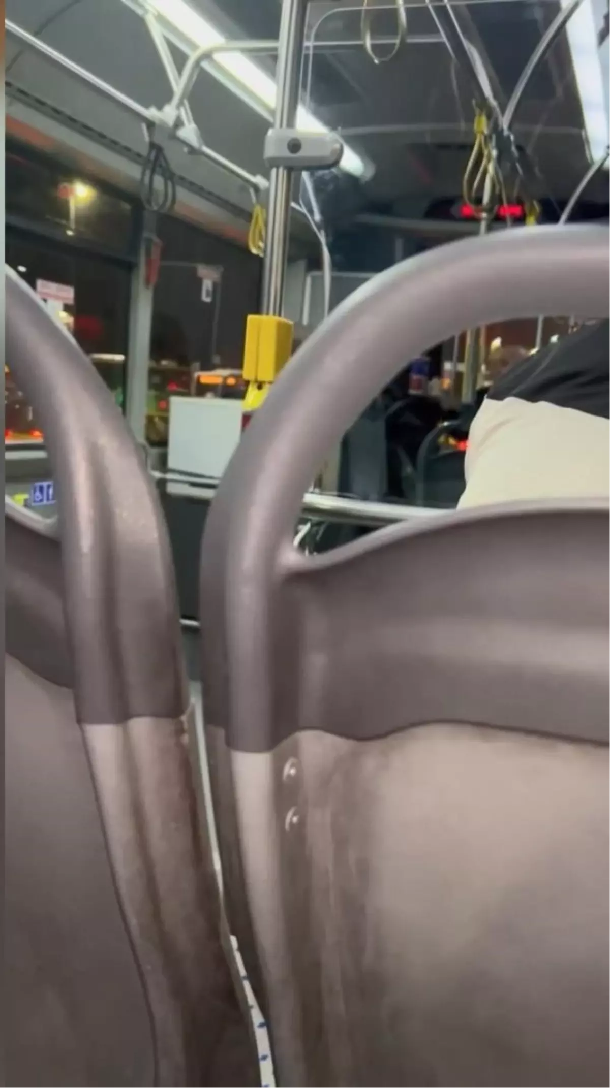 Şişli'de İETT Şoförünün Yolcularla Yaşadığı Tartışma Gündemde