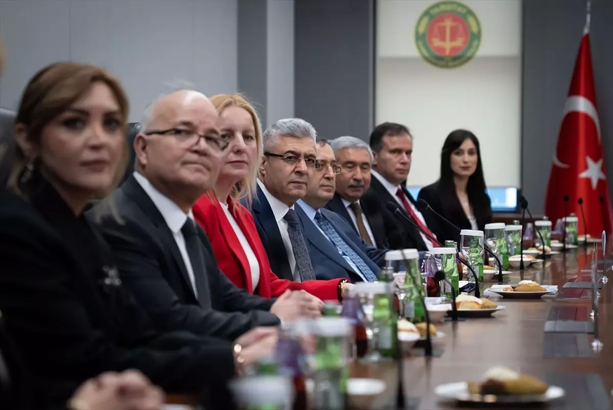 Türk ve Rus Başsavcıları Ortak Hukuki Çalışmalarını Derinleştiriyor