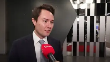 Kızıl sırtlı kuşun doğal yaşam alanı