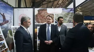 Fuar Katılımcıları ve Standlar