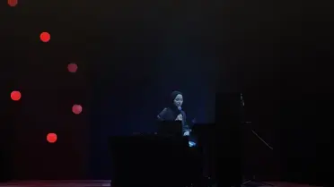 Büşra Kayıkçı’nın Kadıköy Konseri: Mimari Dokularla Şekillenen Melodiler