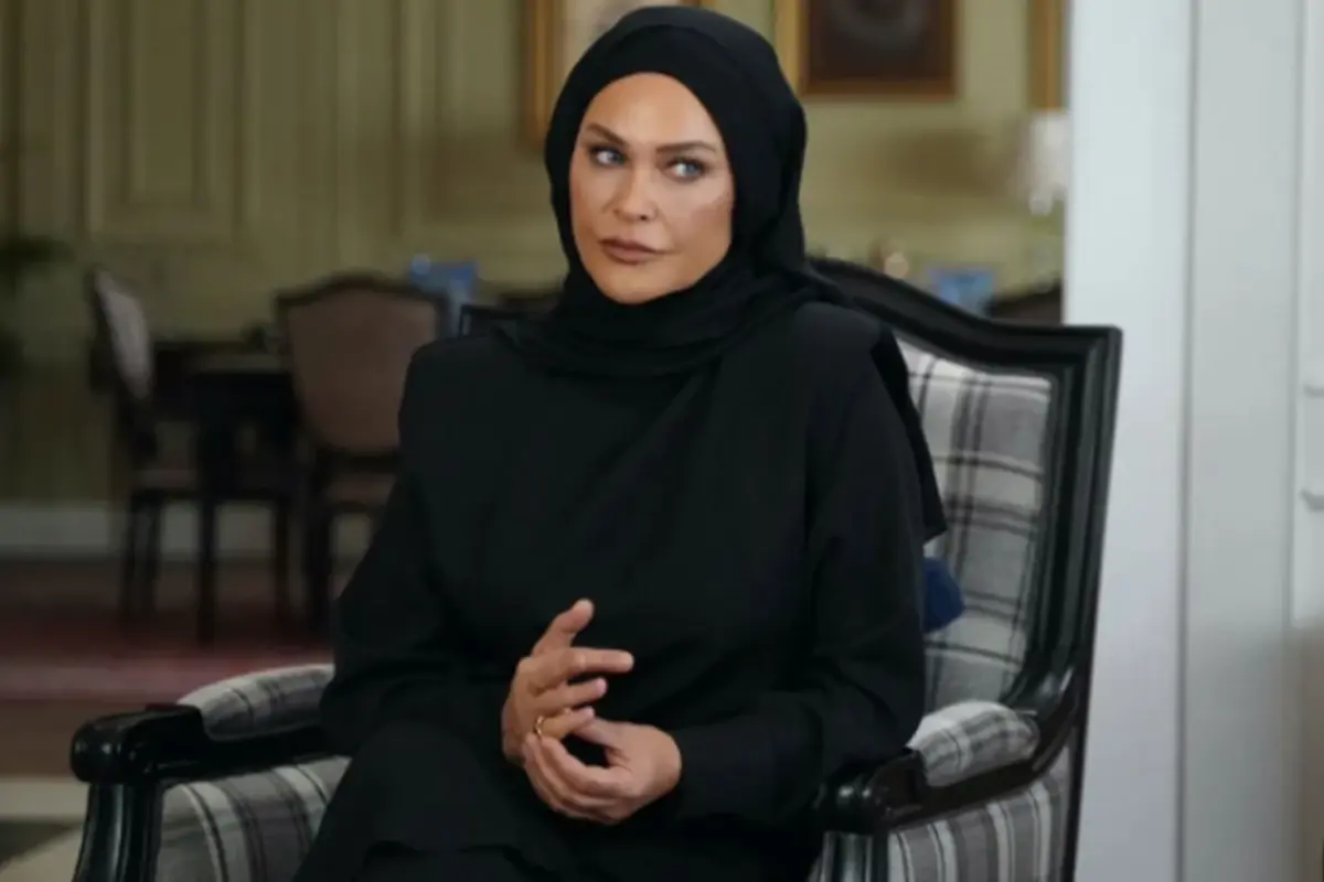 Hülya Avşar’ın setteki doğal hali sosyal medyada gündemde