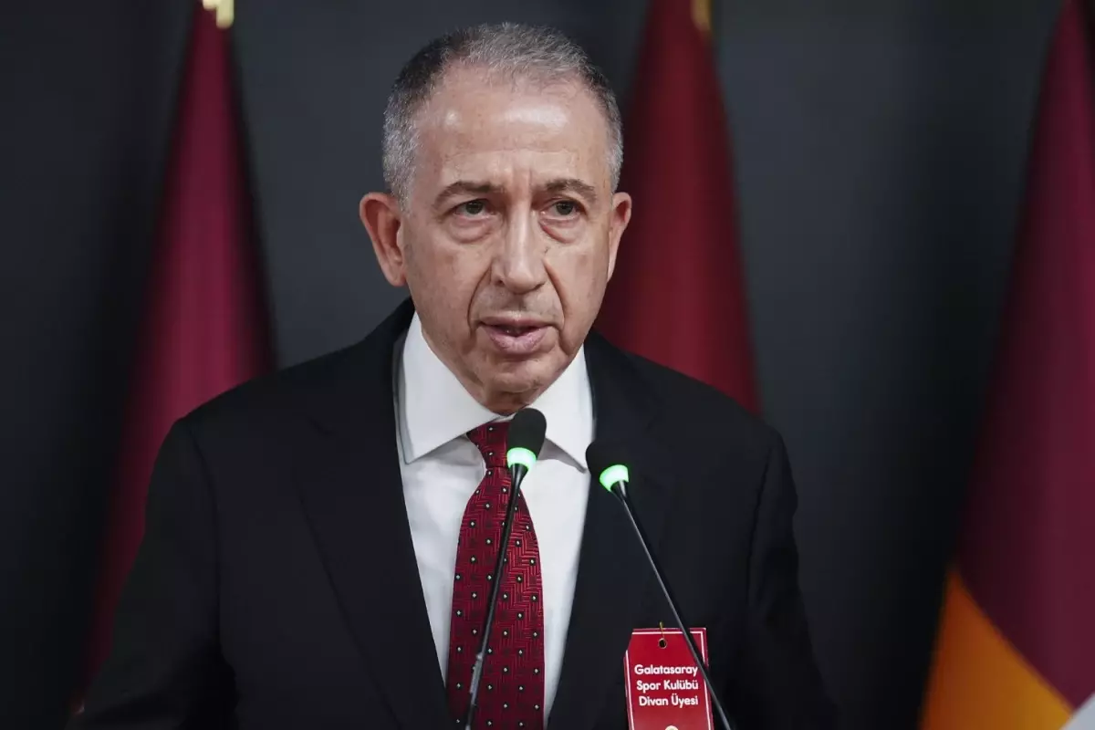 Metin Öztürk'ün Galatasaray Divanında Fenerbahçe ve Beşiktaş’a Yönelik Çarpıcı Açıklamaları