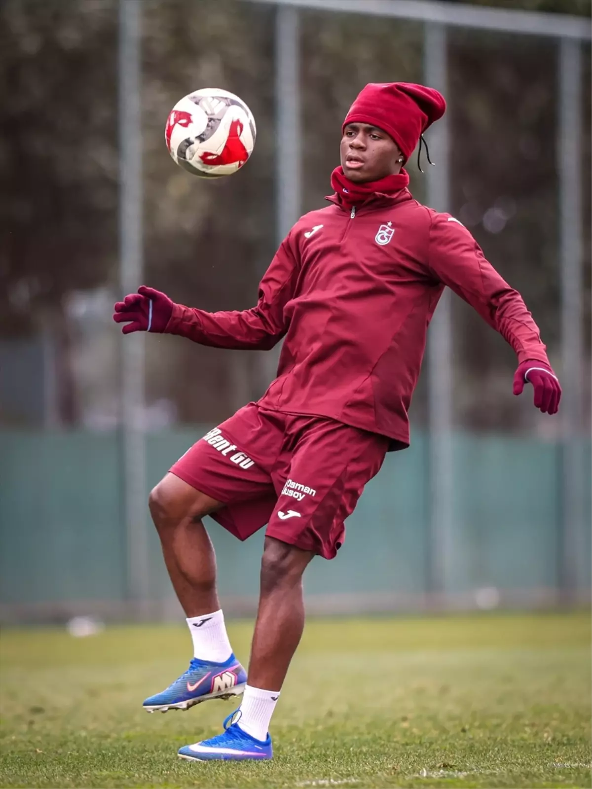 Trabzonspor, Fenerbahçe Maçı Öncesi Antrenmanlarını Hızlandırdı