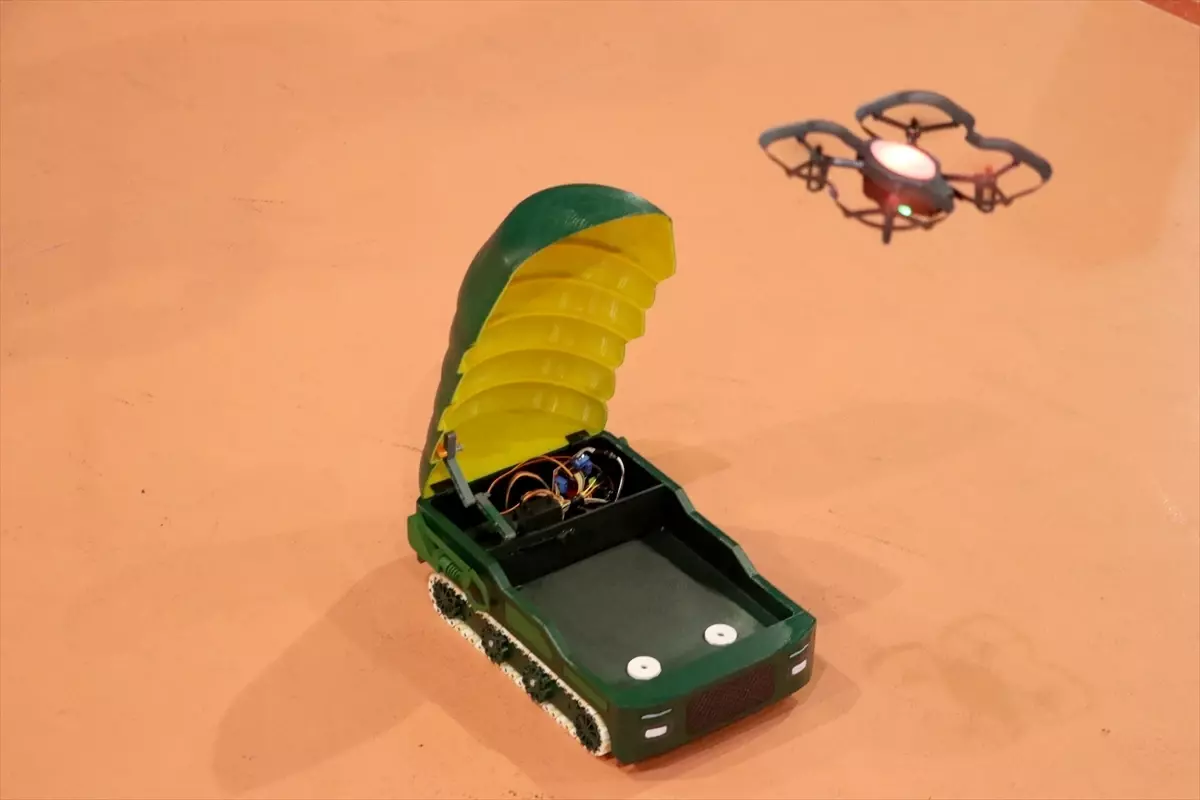 Kayseri Lisesi Öğrencileri Afet Bölgesi İçin Dronlu Arama Robotu Tasarladı