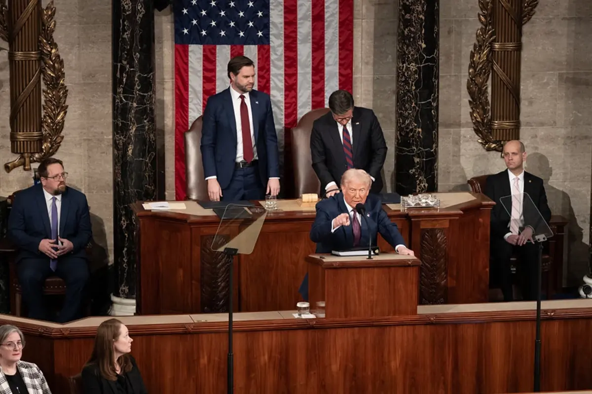 Trump, Kanada'ya uygulanan gümrük vergilerini kaldıran Cumhuriyetçilere Sert Uyarı Yaptı
