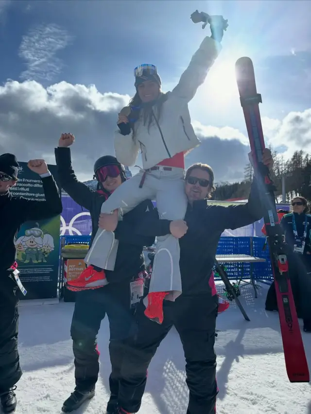 Breezy Johnson ve partneri