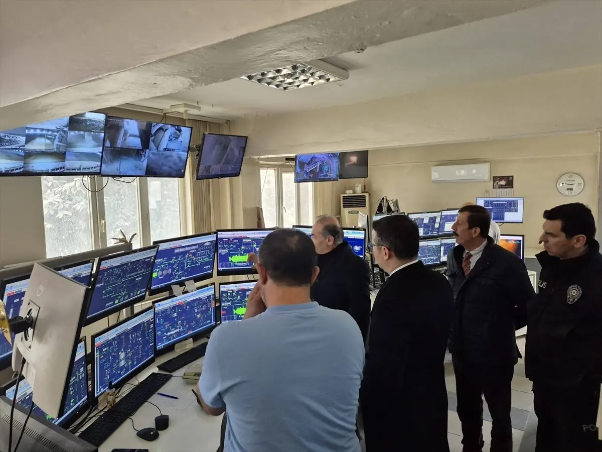 Edirne'de Ramazan’da İhtiyaç Sahibi Ailelere Gıda Kolisi Dağıtımı Sürüyor