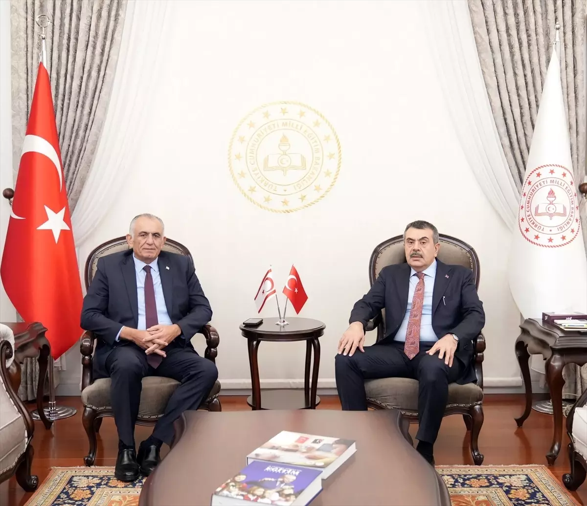 Bakan Tekin ve KKTC Eğitim Bakanı, Ortak Projeler Üzerine Görüştü