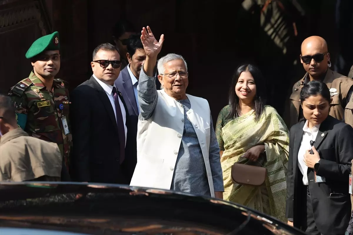 Bangladeş'te Seçim Günü: Geçici Hükümet Sonlandı, Vatandaşlar Sandık Başına Koştu