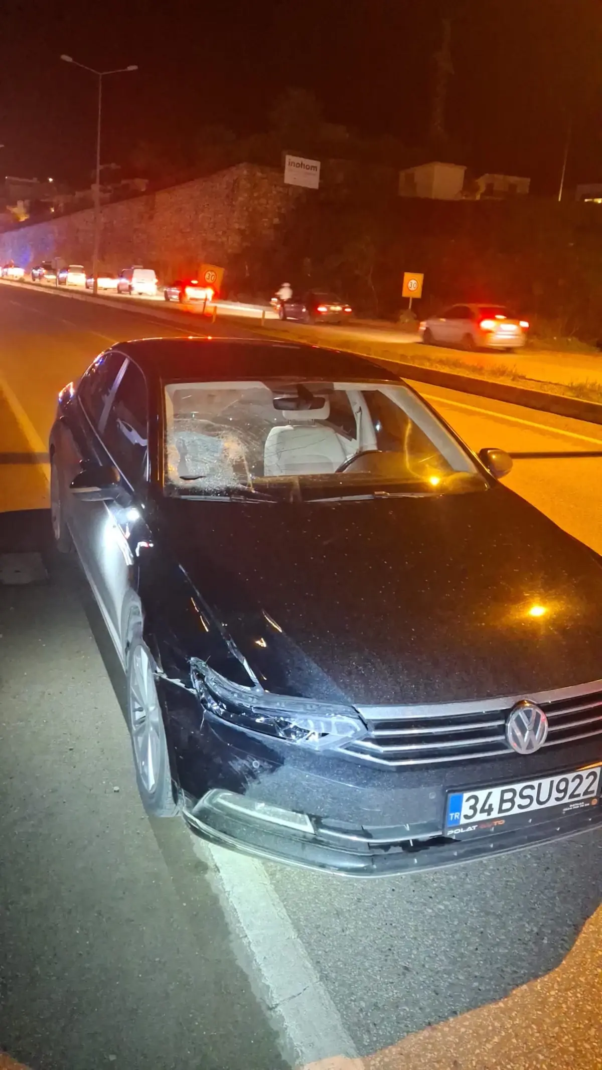 Bodrum’da Hastaneye Gitmeyen Yaya, Geçişte Çarpılan Otomobille Ağır Yaralandı