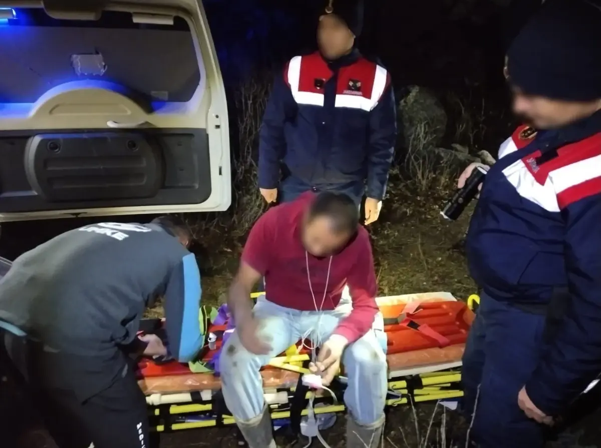 Karaman’da Sarnıçta Mahsur Kalan Define Avcıları Kurtarıldı