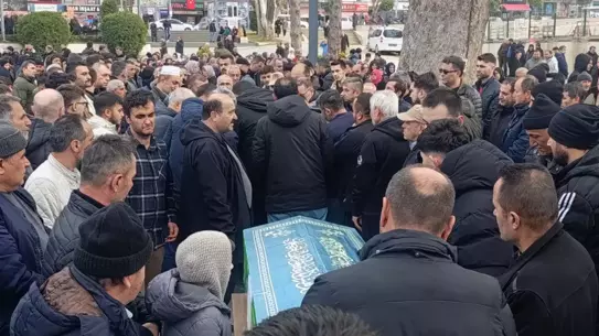 Kazazedelerin anıt mezarı