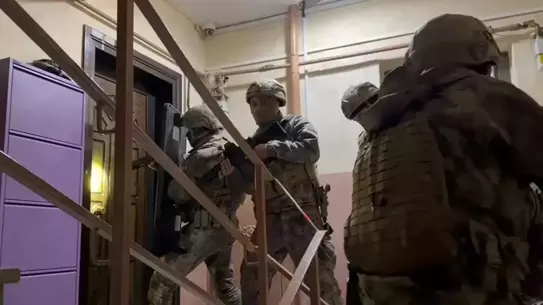 Olay yerinde polis ekipleri