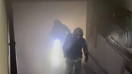 Yangın sonrası hasar gören araçlar