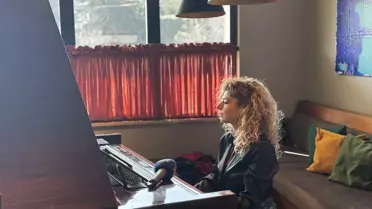 Esra Üçcan’ın Fransızca Şiir Yorumu: “Mon Coeur Gönül”