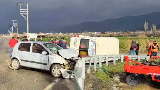 Kazada hasar gören otomobil