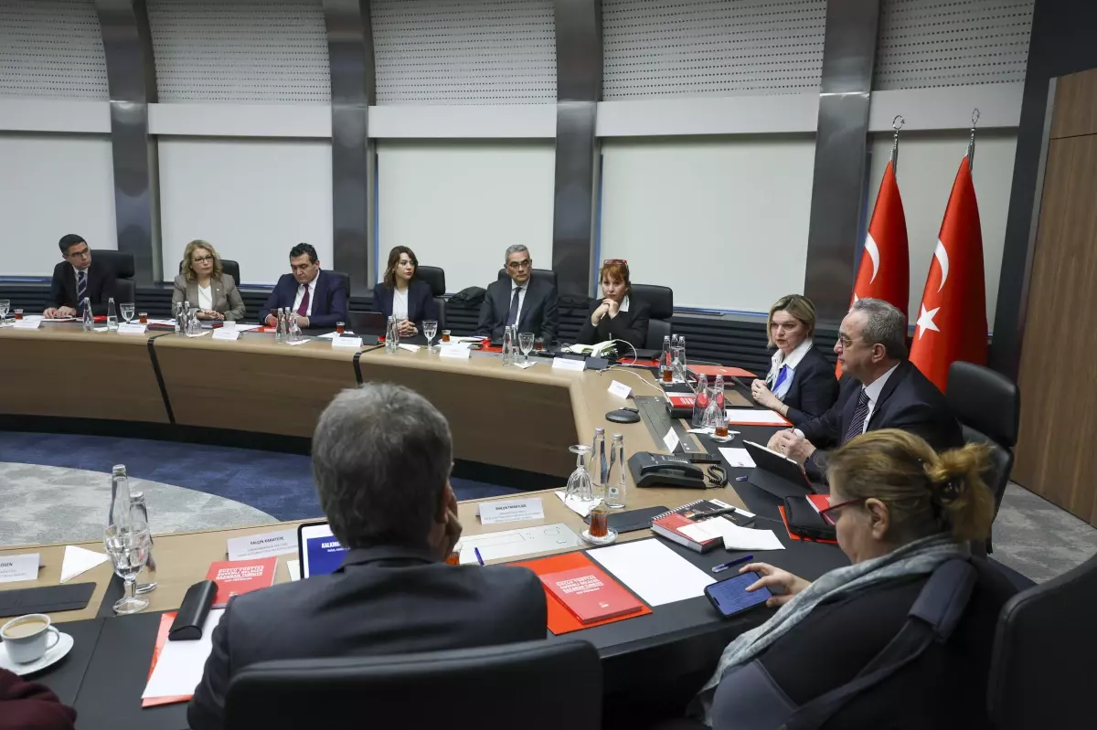 CHP, Gümrük Birliği'nin Güncellenmesi İçin Yeni Diplomasi Çağrısında Bulundu