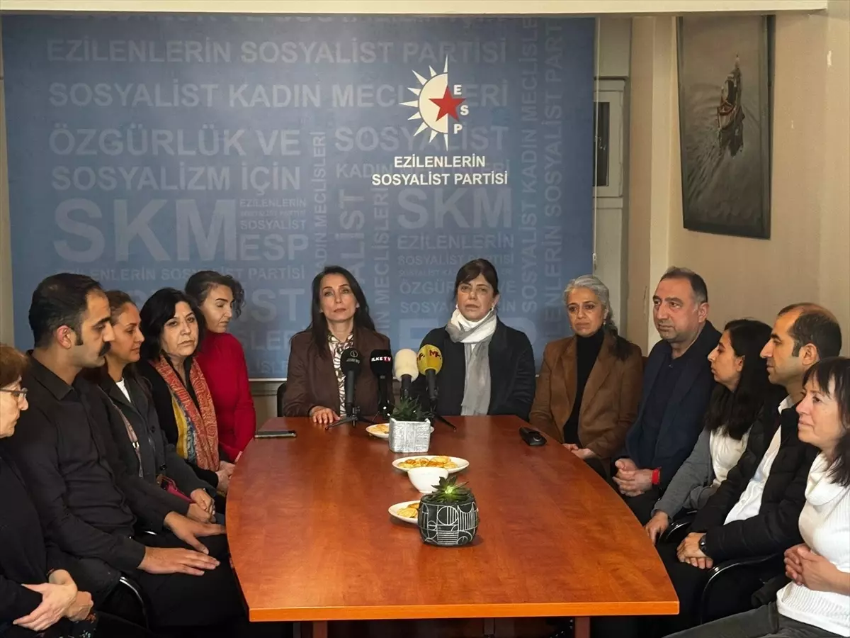 DEM Parti Eş Genel Başkanı Hatimoğulları, ESP Operasyonlarını Protesto Etti