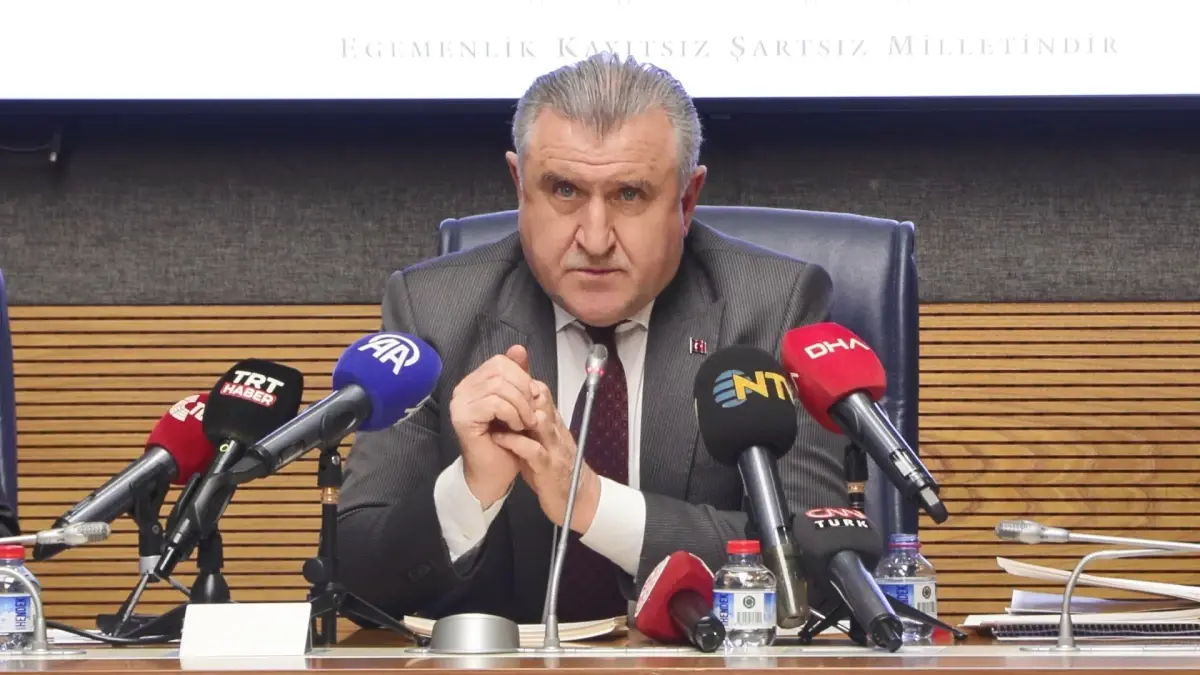 Spor Projeleri Çocukları Suçtan Uzaklaştırıyor: Bakan Bak'tan Açıklamalar