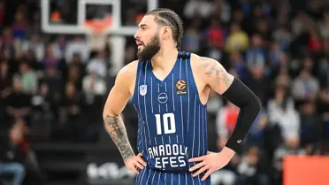 Maçın skor tabelası: Anadolu Efes 91 - 60 Virtus Bologna