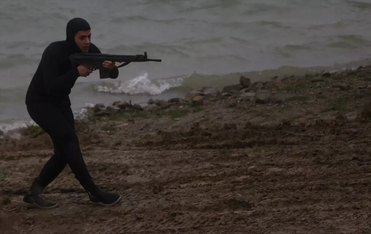 Gelibolu’da Durgun Sulardan Geçiş Eğitimine Katılım ve Detaylar