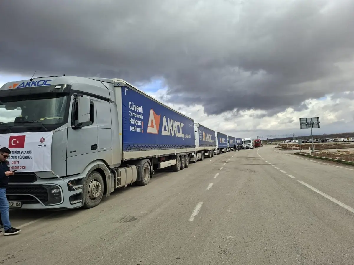 Vakıflar Genel Müdürlüğü, Ramazan’da Suriye’nin Kuzeyine 20 Bin Gıda Kolisi Gönderdi