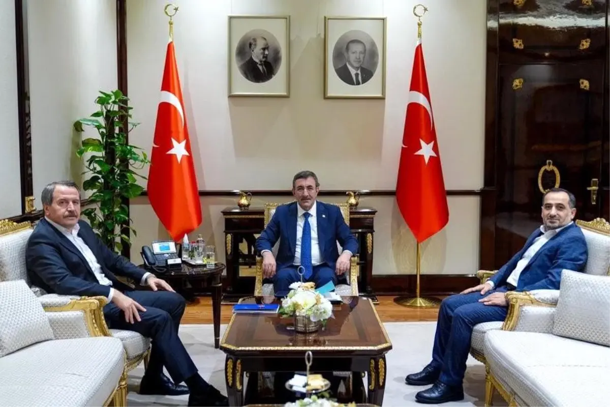 Kamu Personel Sisteminde Reform Çağrısı: Yılmaz ve Memur‑Sen Görüşmelerini Değerlendirdi