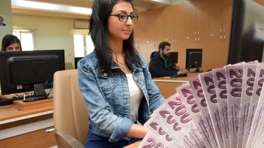 Mecliste ikramiye tartışması