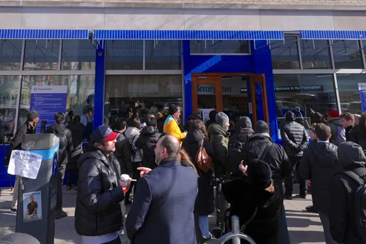 New York’ta Ücretsiz Market Açıldı: Vatandaşlar Tek Kuruş Ödemeden Alışveriş Yapıyor