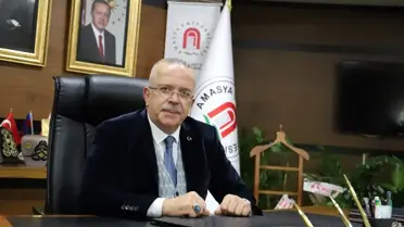 Yapay zeka sınıfı içinde öğrenciler