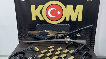 Operasyon sırasında ele geçirilen kaçak malzemeler