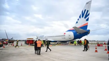 Uçak taksi alanında dururken görülen teknik sorun