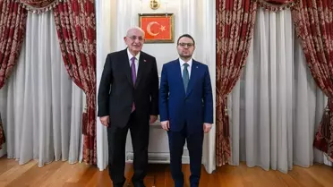 Bakanlık toplantı salonunda konuşma yapan Yılmaz Gürlek