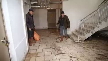 Sağanak sonrası Çiftlik’te su birikintileri